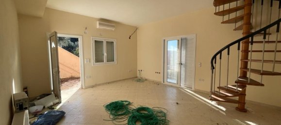 Propiedad comercial de 5 dormitorios en Corfu, Greece No. 2302 5