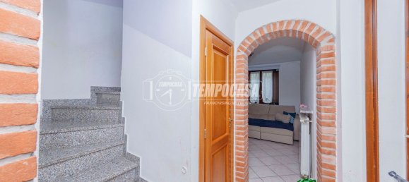 3 bedrooms Duplex in Borgonovo Val Tidone, Italy No. 322048 10