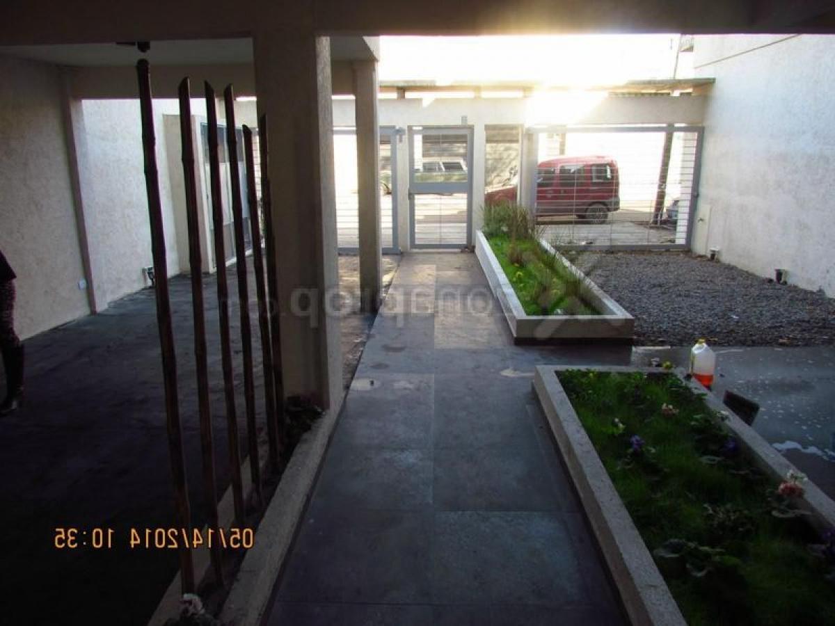 Studio in Moron, Argentina, Nr. 85616