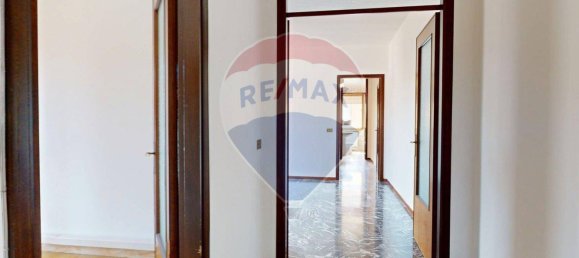 2 bedrooms Apartment in Padua, Italy No. 292971 9