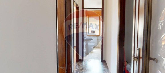 2 bedrooms Apartment in Padua, Italy No. 292971 12