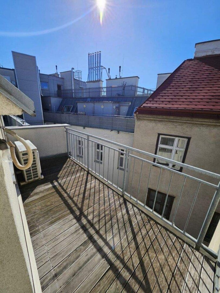 Dúplex de 3 habitaciónes en Alsergrund, Austria No. 244829