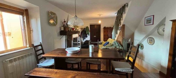 Квартира с 4 комнатами в Мальяно ин Тоскана, Италия № 221703 5