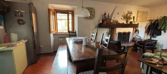 Квартира с 4 комнатами в Мальяно ин Тоскана, Италия № 221703 6