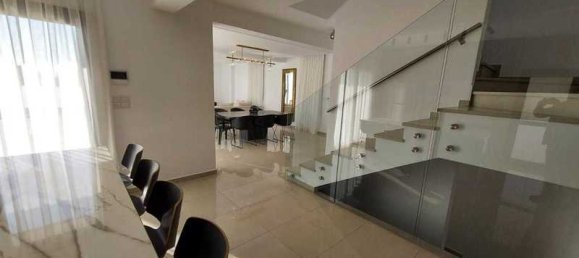 4 Schlafzimmer Villa in Germasogeia, Cyprus, Nr. 6984 6