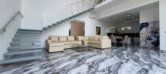 6 bedrooms House in Pattaya, Thailand No. 26424 6