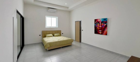 6 bedrooms House in Pattaya, Thailand No. 26424 15