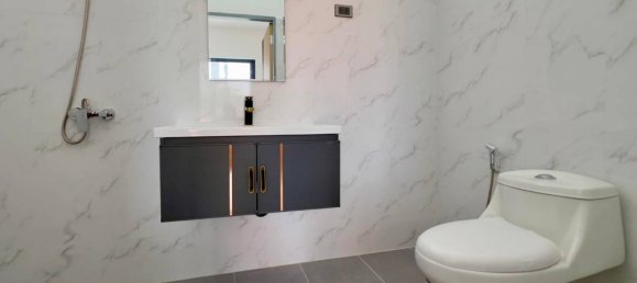 6 bedrooms House in Pattaya, Thailand No. 26424 20