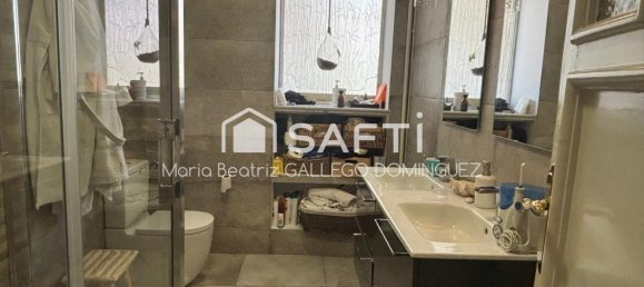 4 bedrooms Apartment in Vigo, Spain No. 190356 38