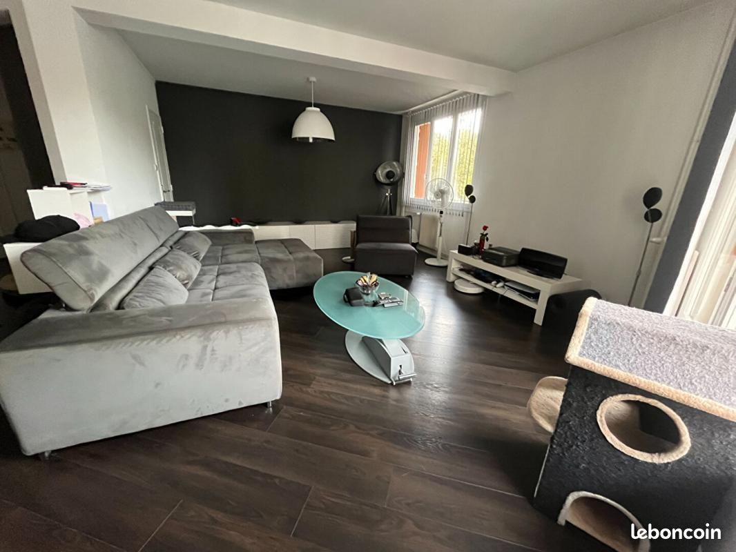 2 chambres Appartement à Bourges, France No. 158832