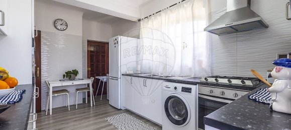 4 bedrooms House in Juncal, Portugal No. 28997 20