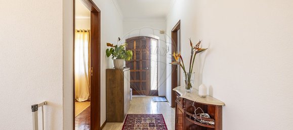 4 bedrooms House in Juncal, Portugal No. 28997 28