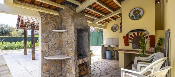 4 bedrooms House in Juncal, Portugal No. 28997 8