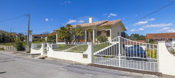 4 bedrooms House in Juncal, Portugal No. 28997 46