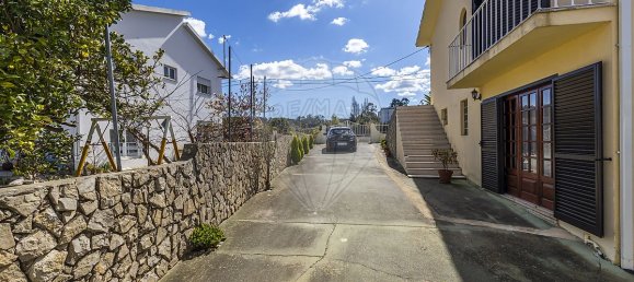 4 bedrooms House in Juncal, Portugal No. 28997 5