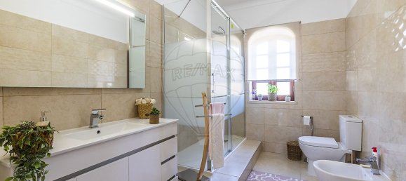 4 bedrooms House in Juncal, Portugal No. 28997 23