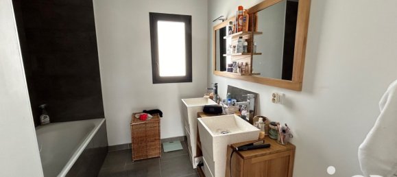 3 Schlafzimmer Villa in Royan, France, Nr. 301005 9