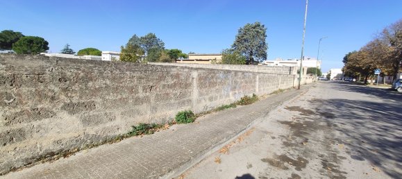 450m² Land in Latiano, Italy No. 140752 3