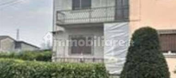 5-Zimmer Wohnung in Monticelli d'Ongina, Italy, Nr. 275162 3