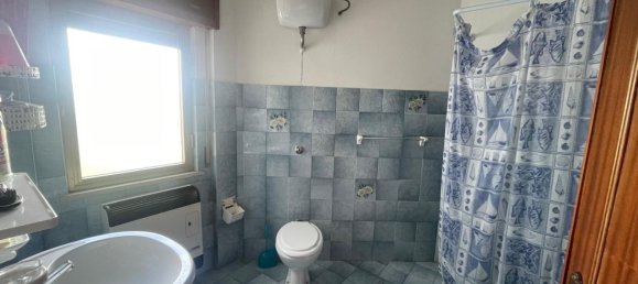 7 bedrooms Castles in Abruzzo, Italy No. 376817 13