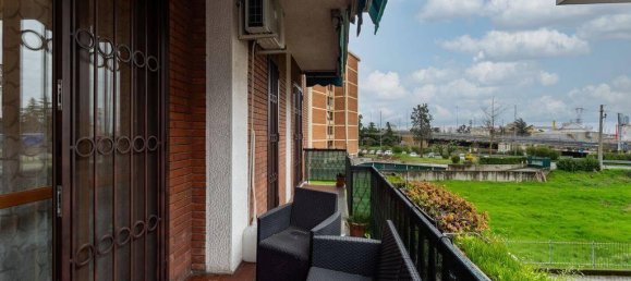 3-salle Appartement à Monza, Italy No. 41392 31