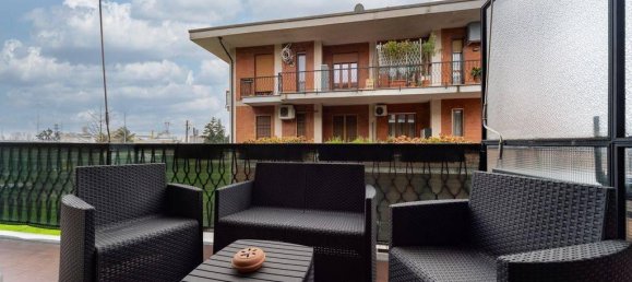 3-salle Appartement à Monza, Italy No. 41392 32