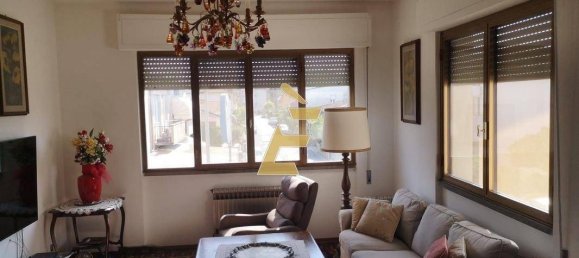 4 bedrooms Villa in Viareggio, Italy No. 67992 3