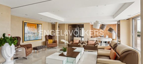 4 bedrooms Penthouse in Paris, France No. 168058 9
