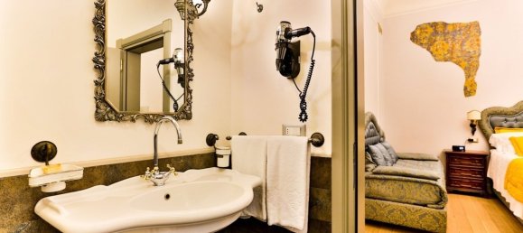 4 Schlafzimmer Wohnung in Florence, Italy, Nr. 195304 16