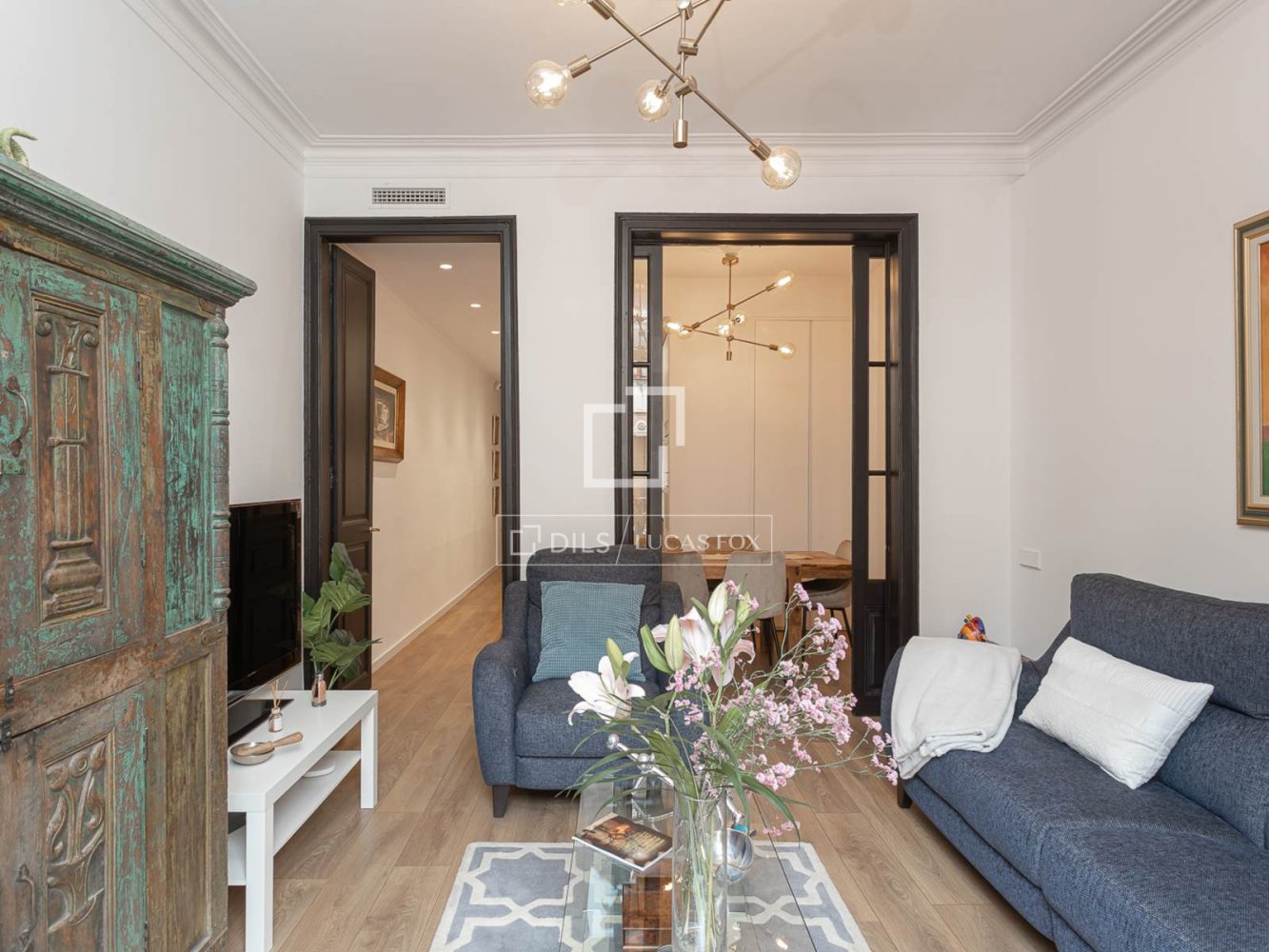 Apartamento de 2 dormitorios en Barcelona, Spain No. 351598