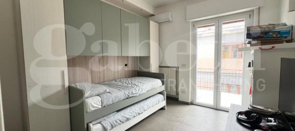 3-Zimmer Wohnung in Trani, Italy, Nr. 36049 15