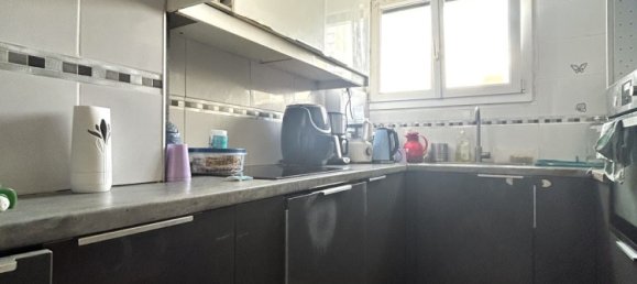 3 bedrooms Apartment in Chelles, France No. 296422 5