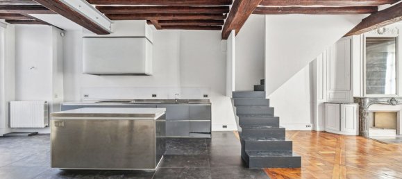 1 bedroom Duplex in Paris, France No. 293251 2