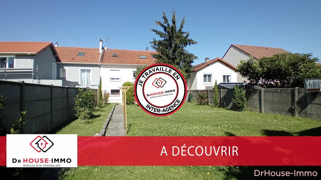 3 غرف نوم منزل في Noisy-le-Grand, France رقم 137994