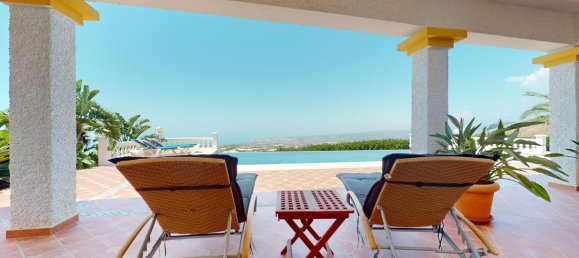 3 bedrooms Villa in Algarrobo, Spain No. 180952 4