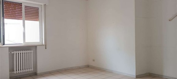 4غرفة شقة في Bitonto, Italy رقم 109057 7