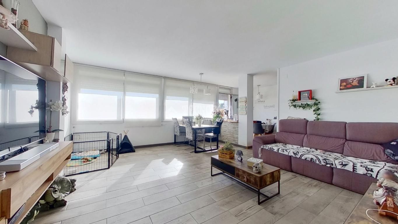 3 Schlafzimmer Wohnung in Sabadell, Spain, Nr. 210444