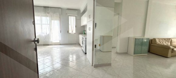 3 rooms Apartment in Campomarino, Italy No. 21967 2