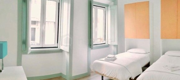 213m² Building in Lisbon, Portugal No. 65371 15