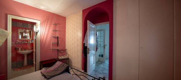 6 rooms House in Figline e Incisa Valdarno, Italy No. 295713 13