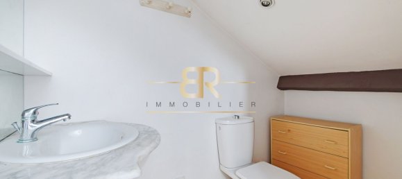 1 bedroom Duplex in Paris, France No. 163188 22