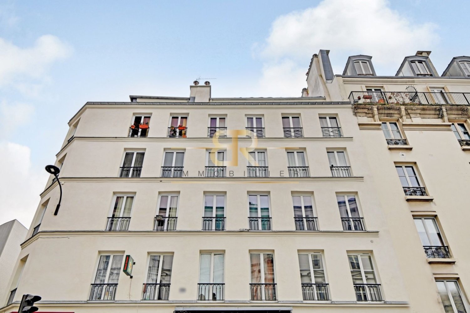 1 bedroom Duplex in Paris, France No. 163188