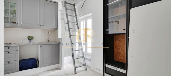 1 bedroom Duplex in Paris, France No. 163188 3