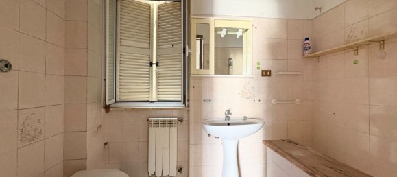 3 bedrooms Apartment in Pomezia, Italy No. 339437 14