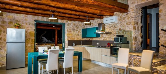 11غرفة منزل في Castellammare del Golfo, Italy رقم 143225 3