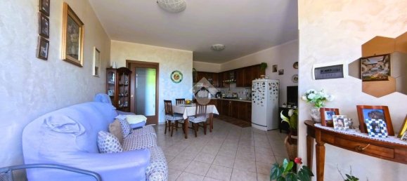 2 bedrooms Apartment in Sant'Elpidio a Mare, Italy No. 345694 2