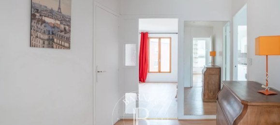 Apartamento de 4 habitaciónes en Pantin, France No. 120378 4