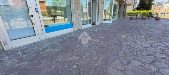 Oficina en Forlì, Italy 150 m² No. 298258 7