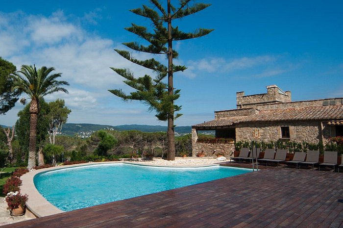 Propiedad comercial en Calonge, Spain 3700 m² No. 289788