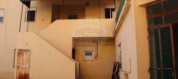 Entrepôt à Montargil, Portugal 823m² No. 70126 23